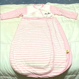 NWT OuYun baby organic sleeping bag w detachable sleeves, pink and white